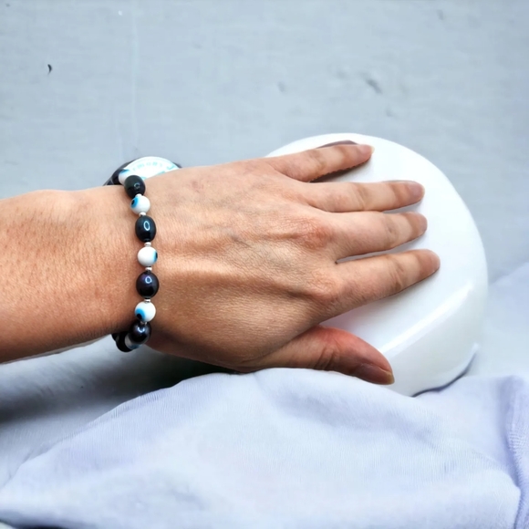 Black Freshwater Pearl, Evil Eye, Harmony charm clasp bracelet - Picture 2 of 4